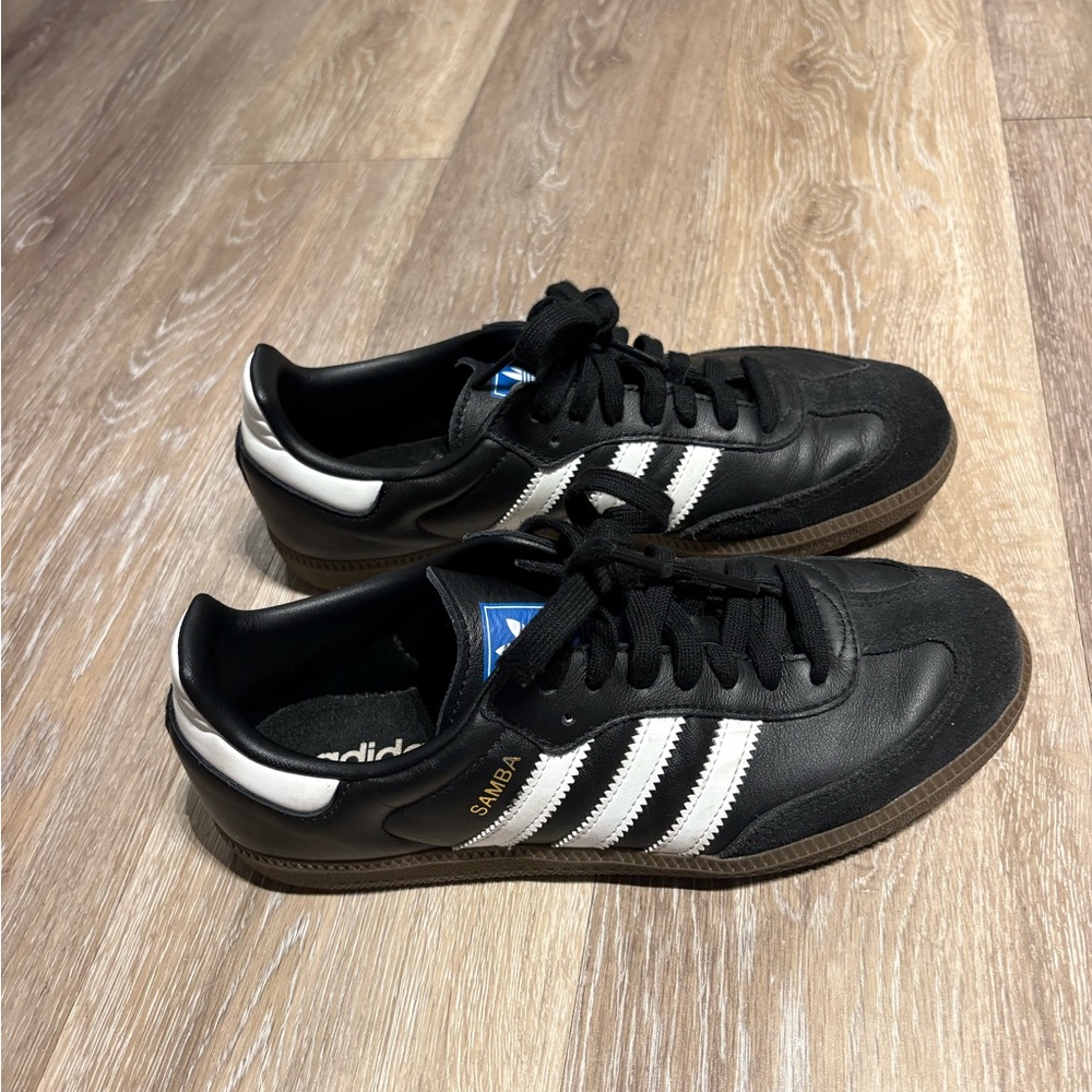 Women’s Adidas Samba